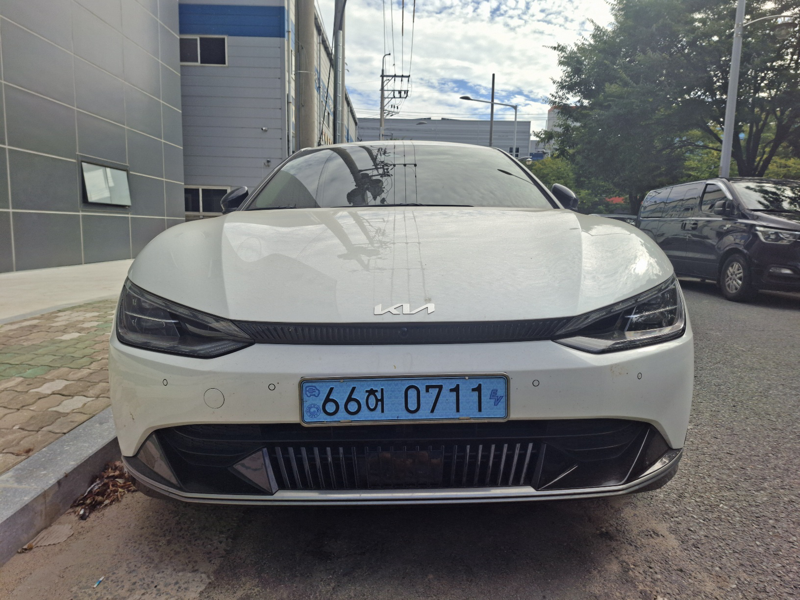 EV6